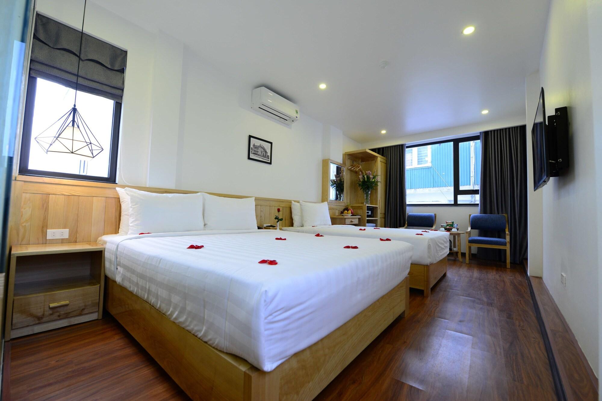 Blue Hanoi Inn Luxury Hotel Buitenkant foto