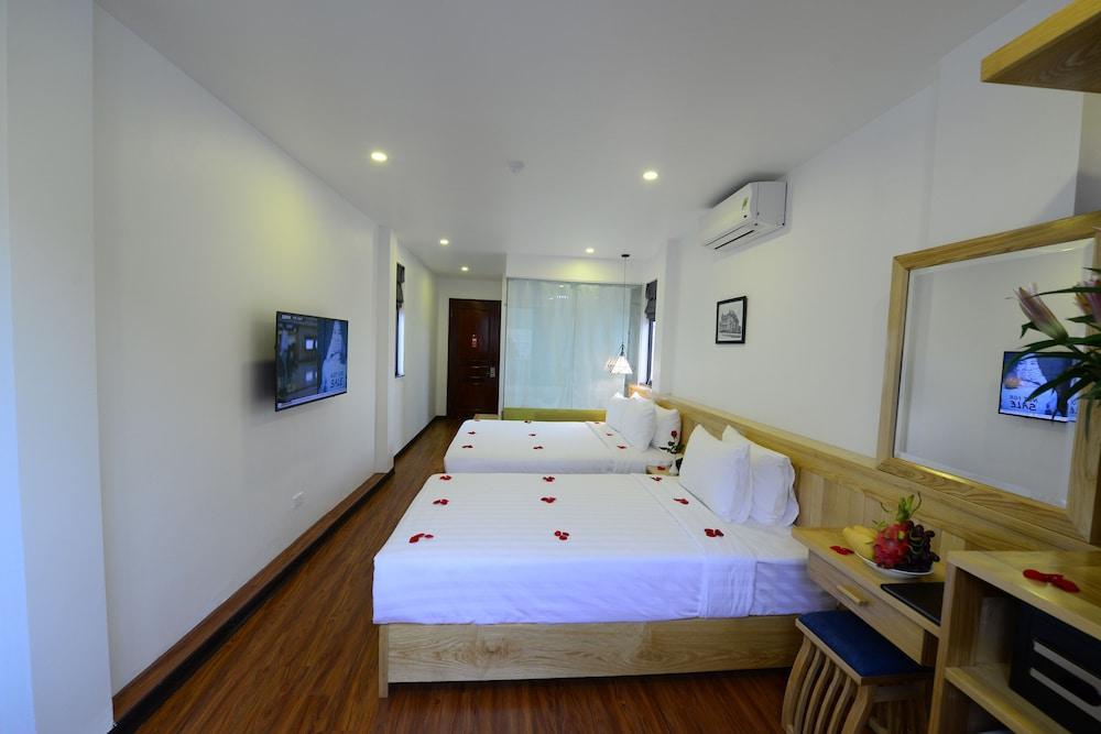 Blue Hanoi Inn Luxury Hotel Buitenkant foto