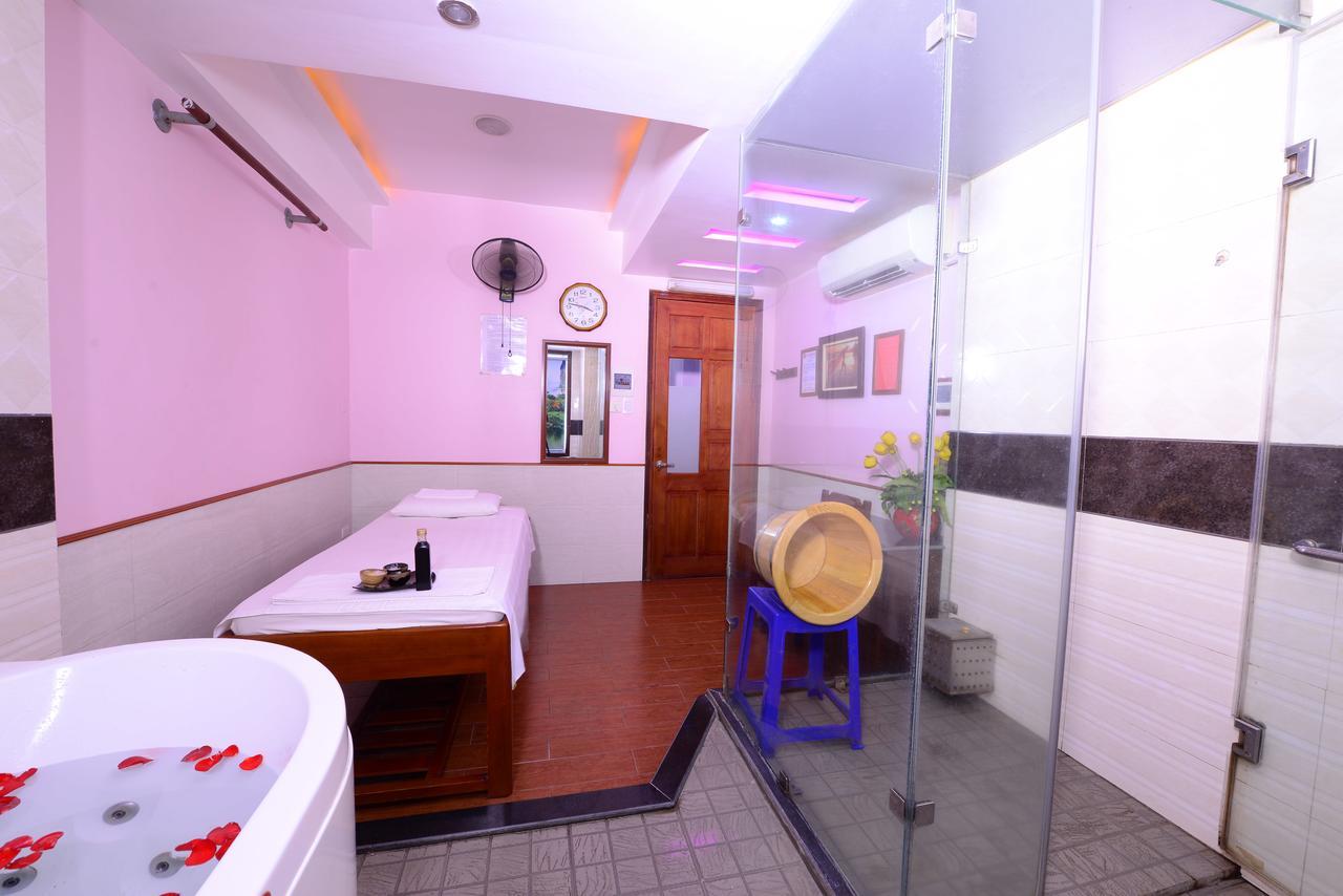 Blue Hanoi Inn Luxury Hotel Buitenkant foto