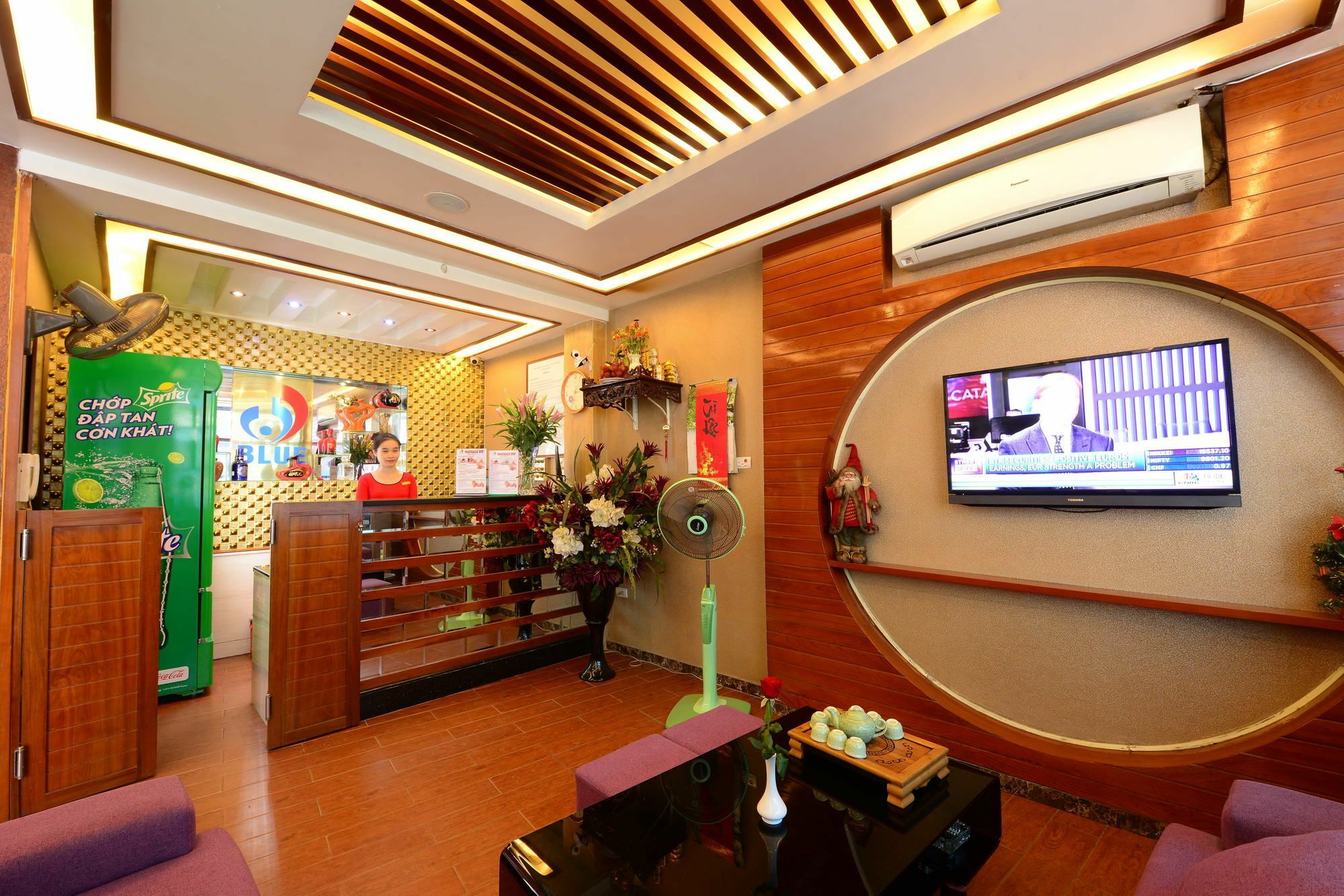 Blue Hanoi Inn Luxury Hotel Buitenkant foto